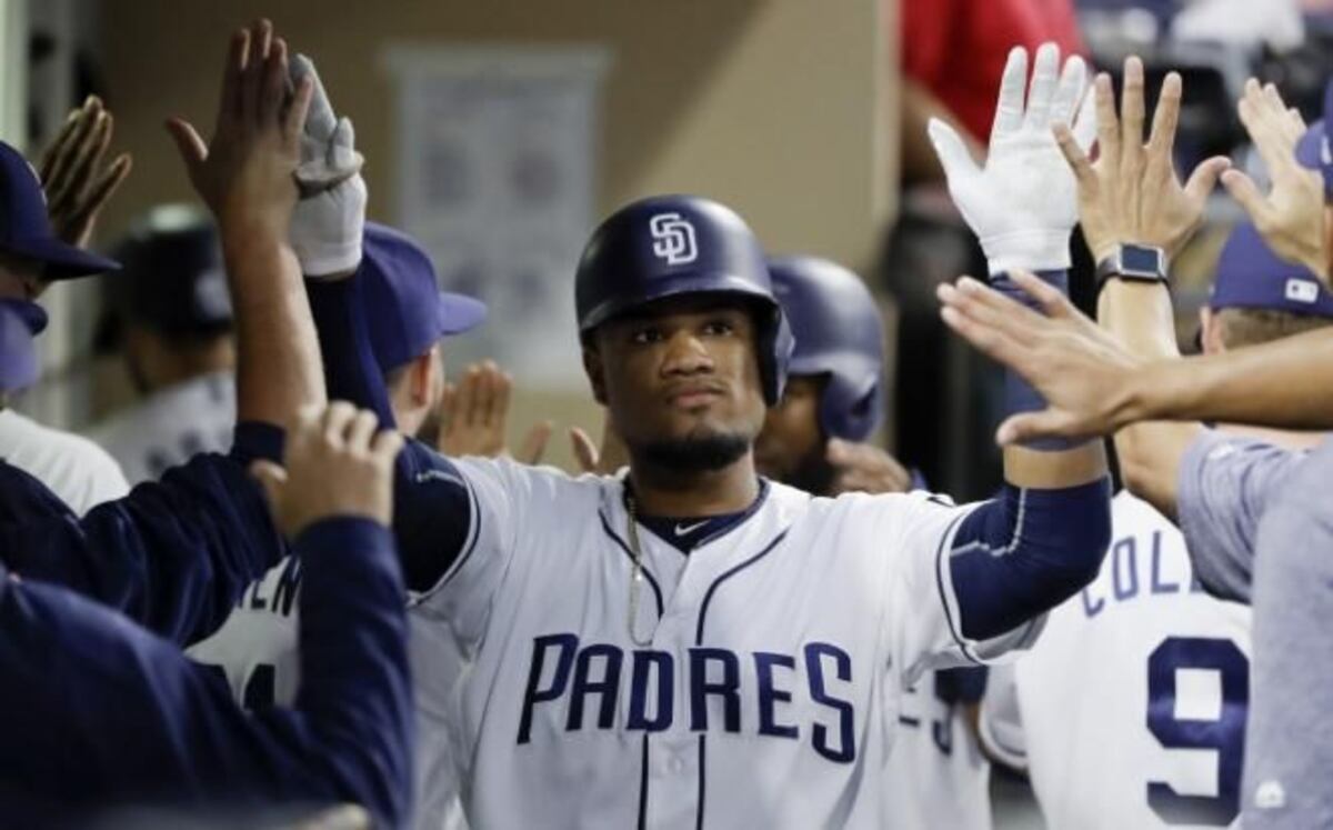 Padres de San Diego colocan por Asignación al panameño Allen Córdoba