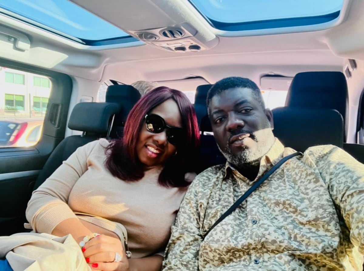 Tuvimos acceso a imágenes de la diputada Kayra y su príncipe por Turquía, donde hay una marca con su nombre