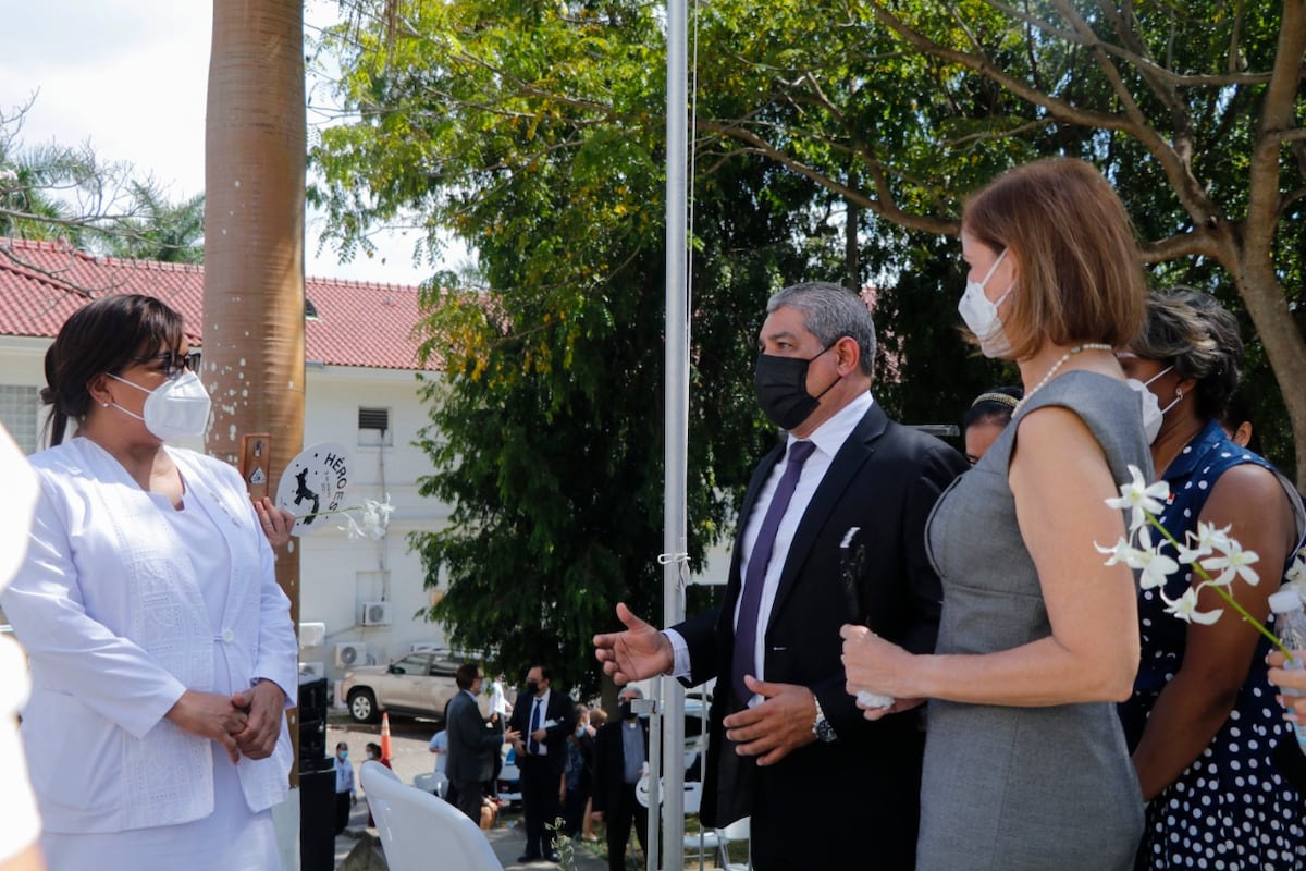 En un año 111 profesionales de salud fallecieron al ser contagiados por la covid-19 en Panamá