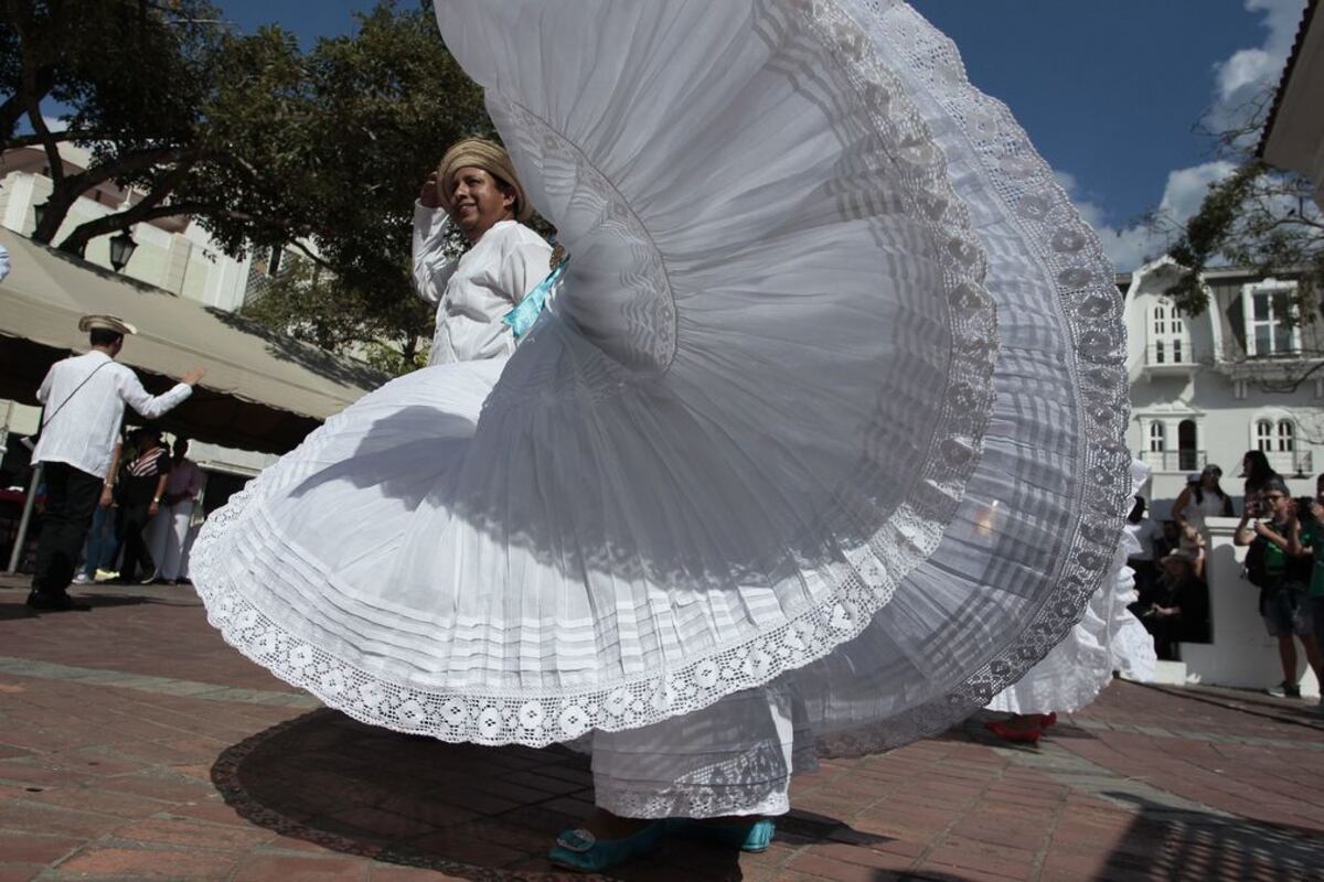 Este fin de semana la cita es en el mercado de San Felipe Neri