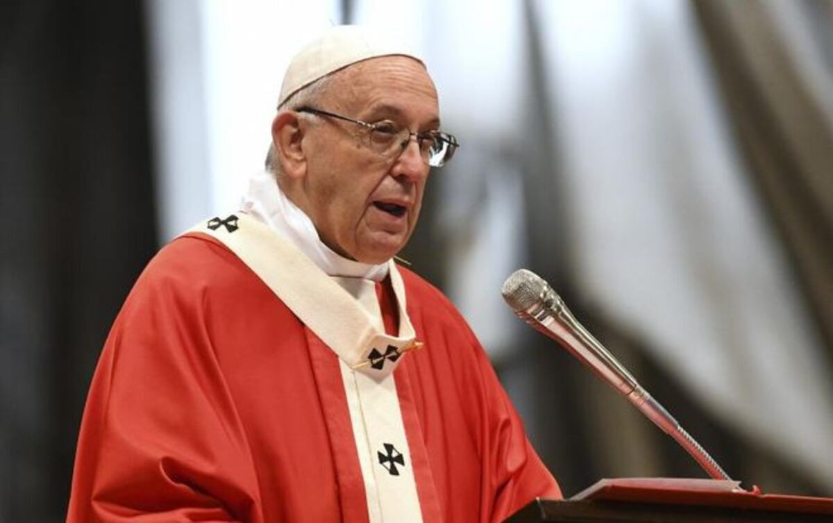 Papa Francisco reza por detenidos muertos en Venezuela y pide paz y unidad