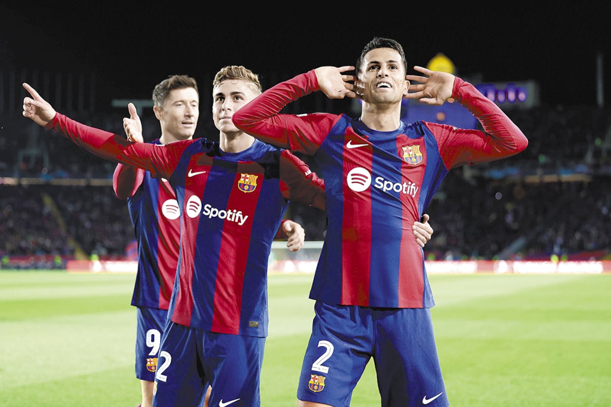 Cancelo se luce en el triunfo del Barcelona y  Arsenal avanza en penales