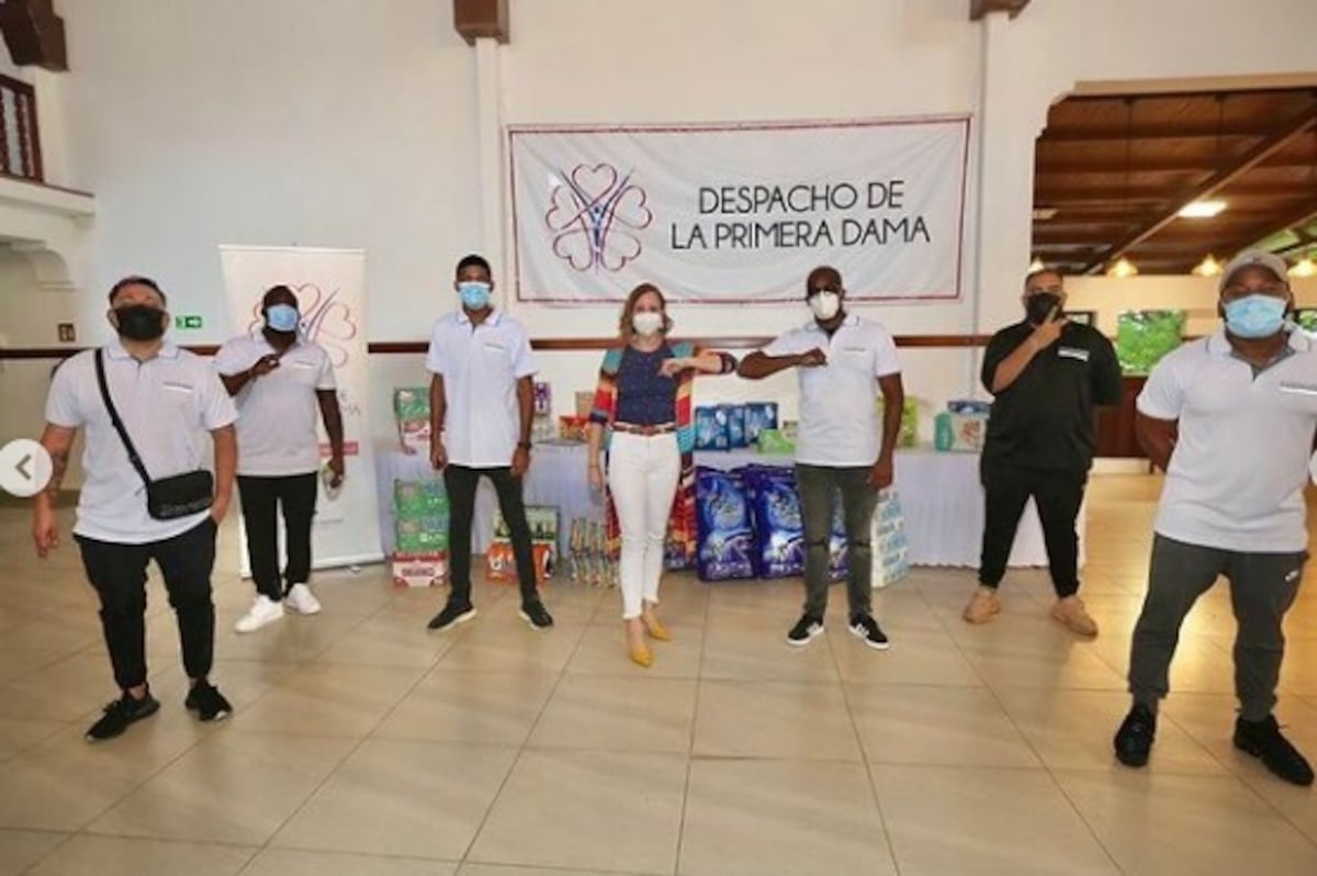 Sech dona 5 mil dólares para los damnificados y ora por Centroamérica +Video