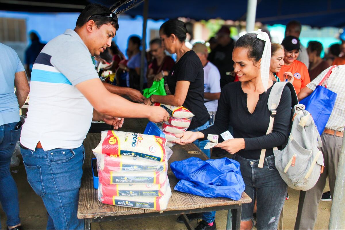 Arroz y bolsas por 5 palos: Mira dónde estarán las agroferias del IMA para este 27 y 28 de octubre