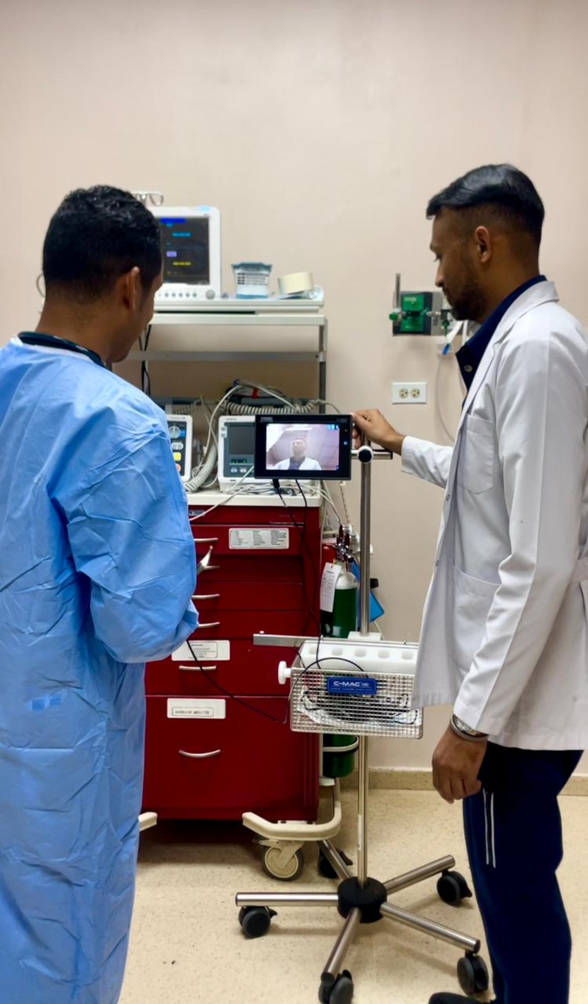 Hospital Nicolás A. Solano estrena moderna Área de Choque para salvar vidas