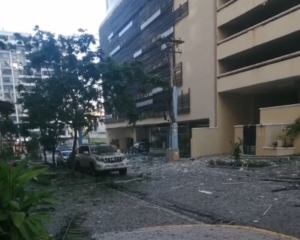 Bomberos se pronuncian luego de la explosión en un edificio en Obarrio