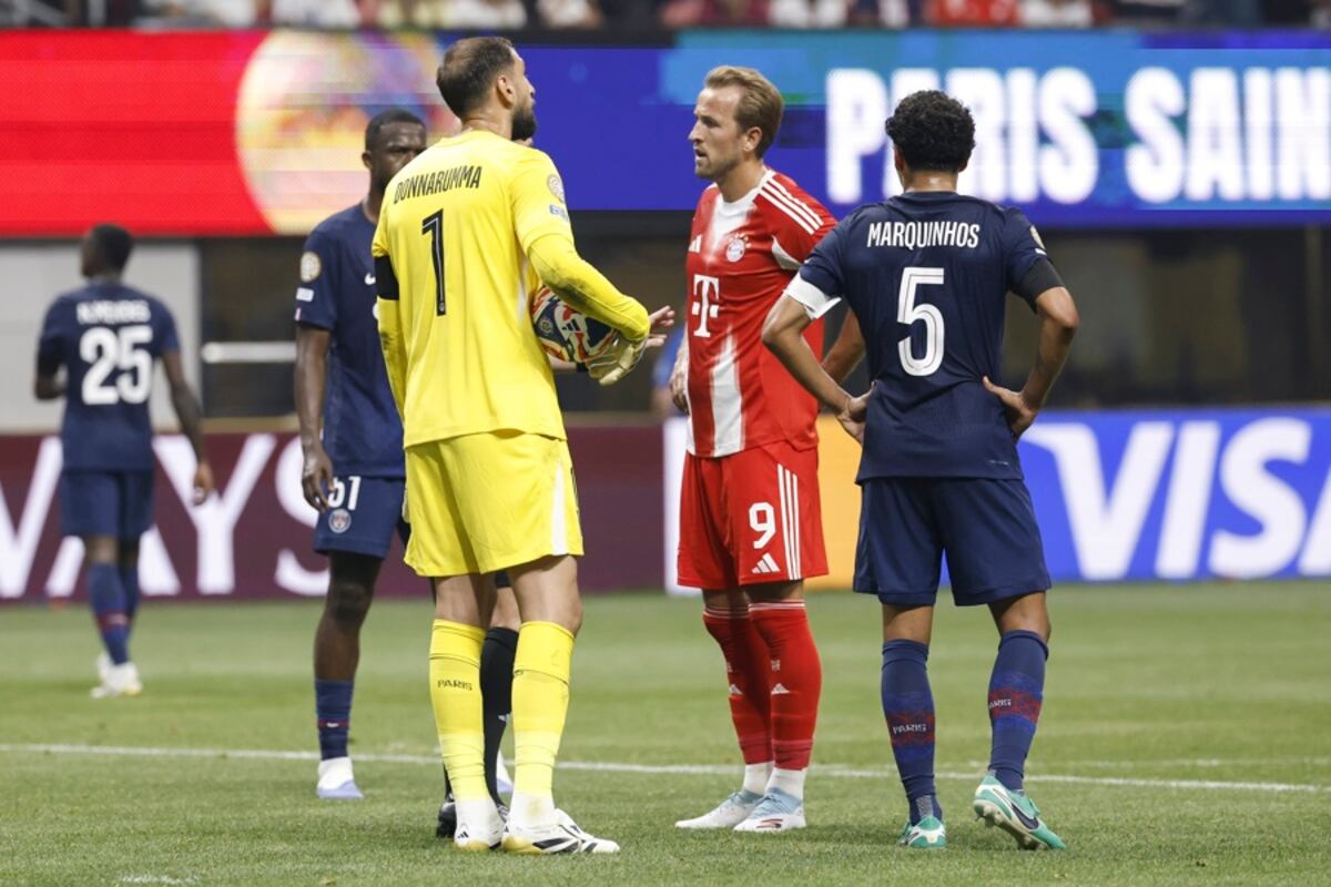 PSG, con 9 jugadores, elimina al Bayern en Mundial de Clubes y desata polémica