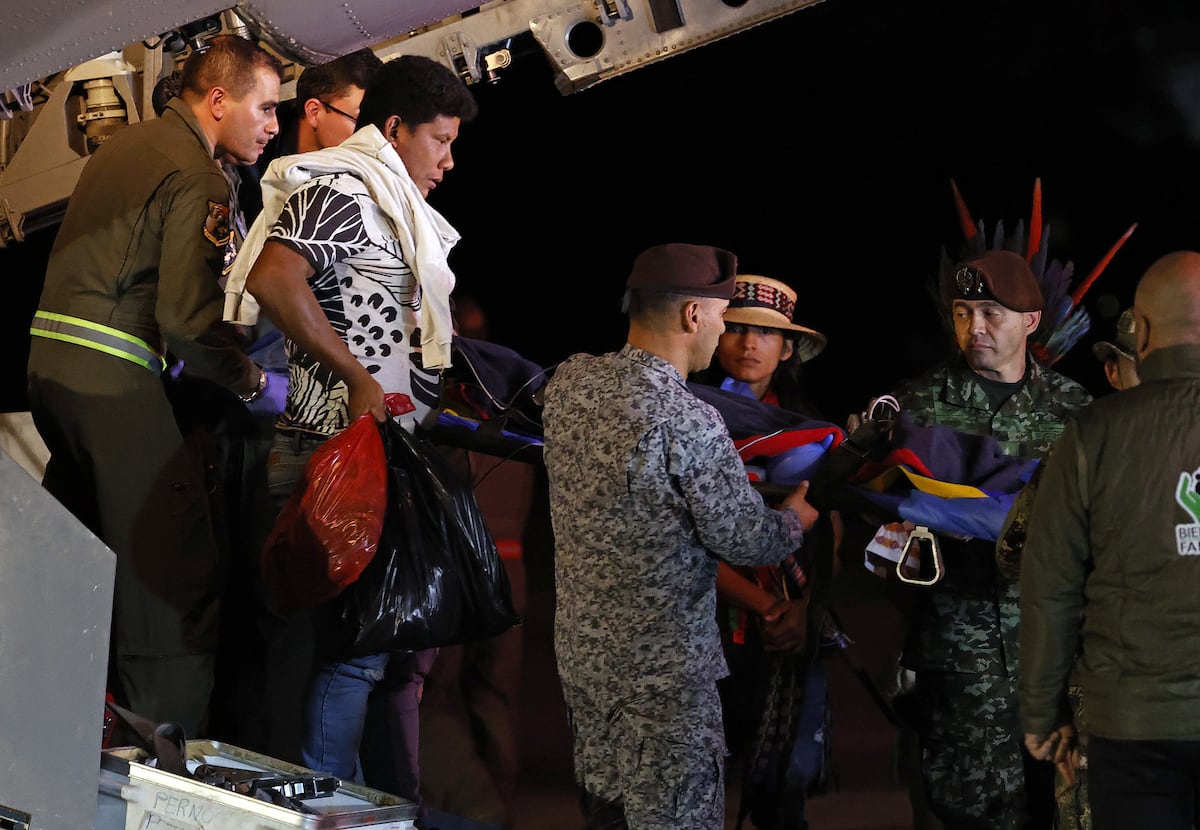 Mamá de los niños colombianos rescatados estuvo viva cuatro días, contó Lesly