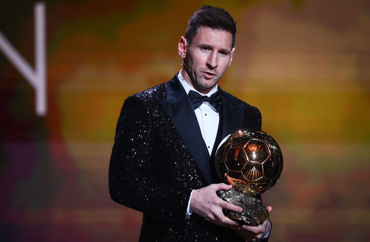 Messi, cubierto de oro