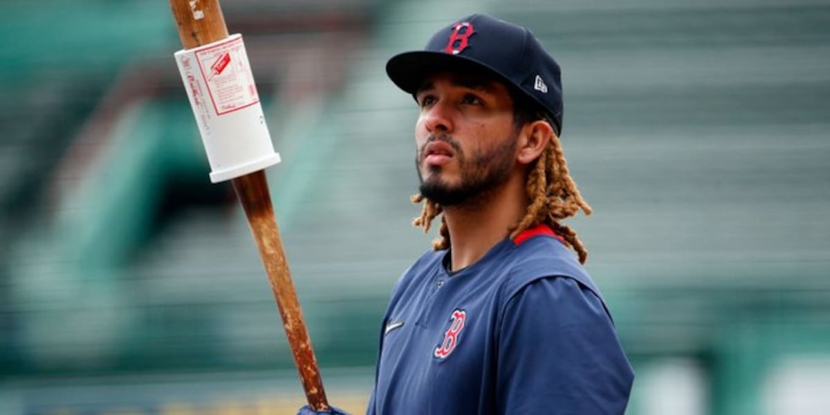 Panameño Jonathan Araúz sale de los Medias Rojas de Boston