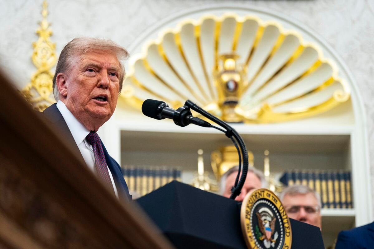 Trump, Sheinbaum y la DEA: revelan choques por ataques militares a carteles