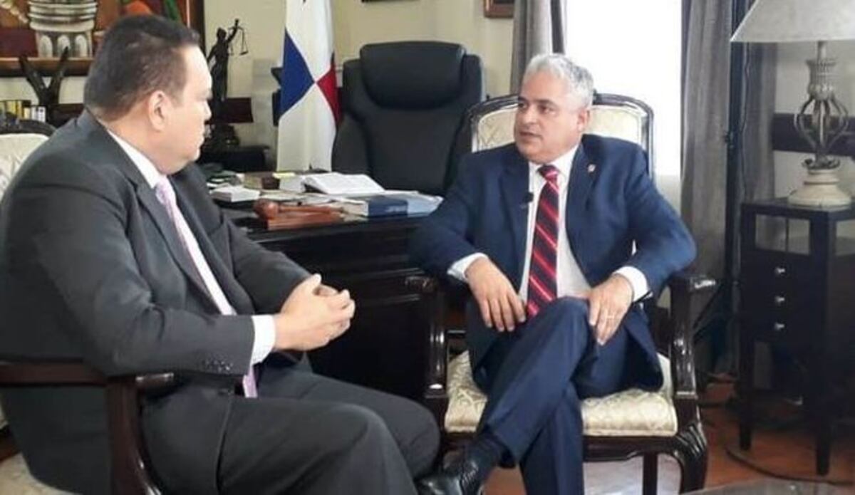 Presidente de la Corte habla.Procuradora no descarta detector de mentiras