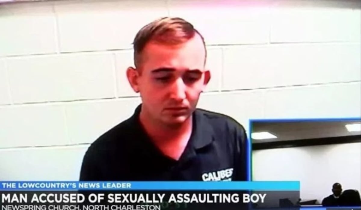 Voluntario abusó de 14 niños en una iglesia a pesar de que lo habían captado