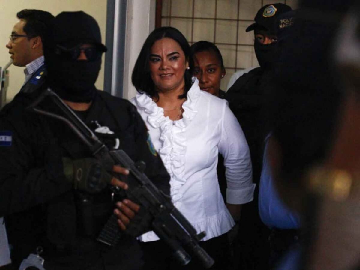 Exprimera dama de Honduras es declarada culpable por corrupción