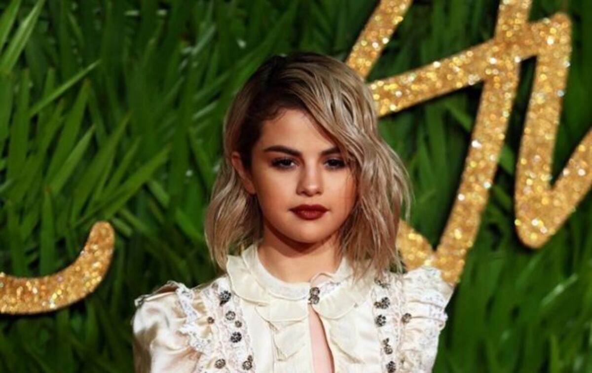 Selena Gómez ingresada en un centro psiquiátrico tras 'crisis emocional'