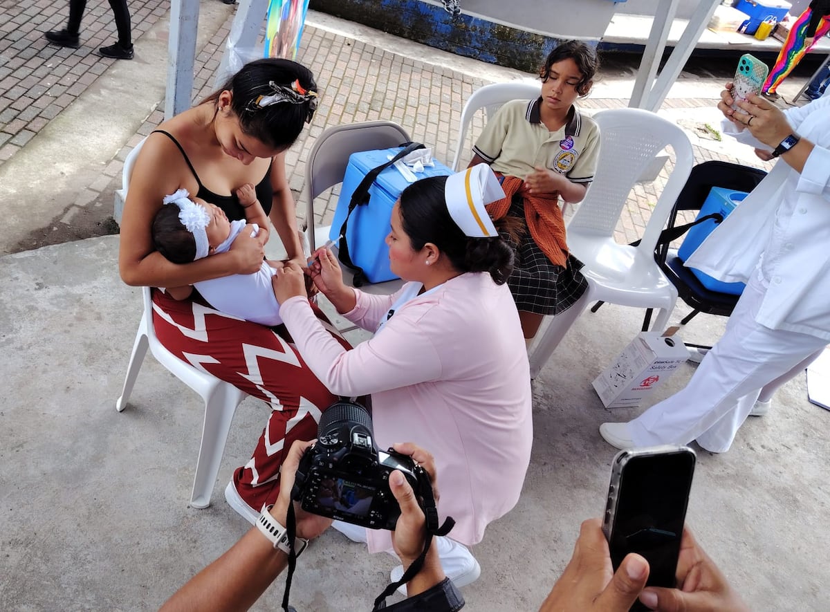 David y Renacimiento activan jornada de vacunas contra influenza y sarampión