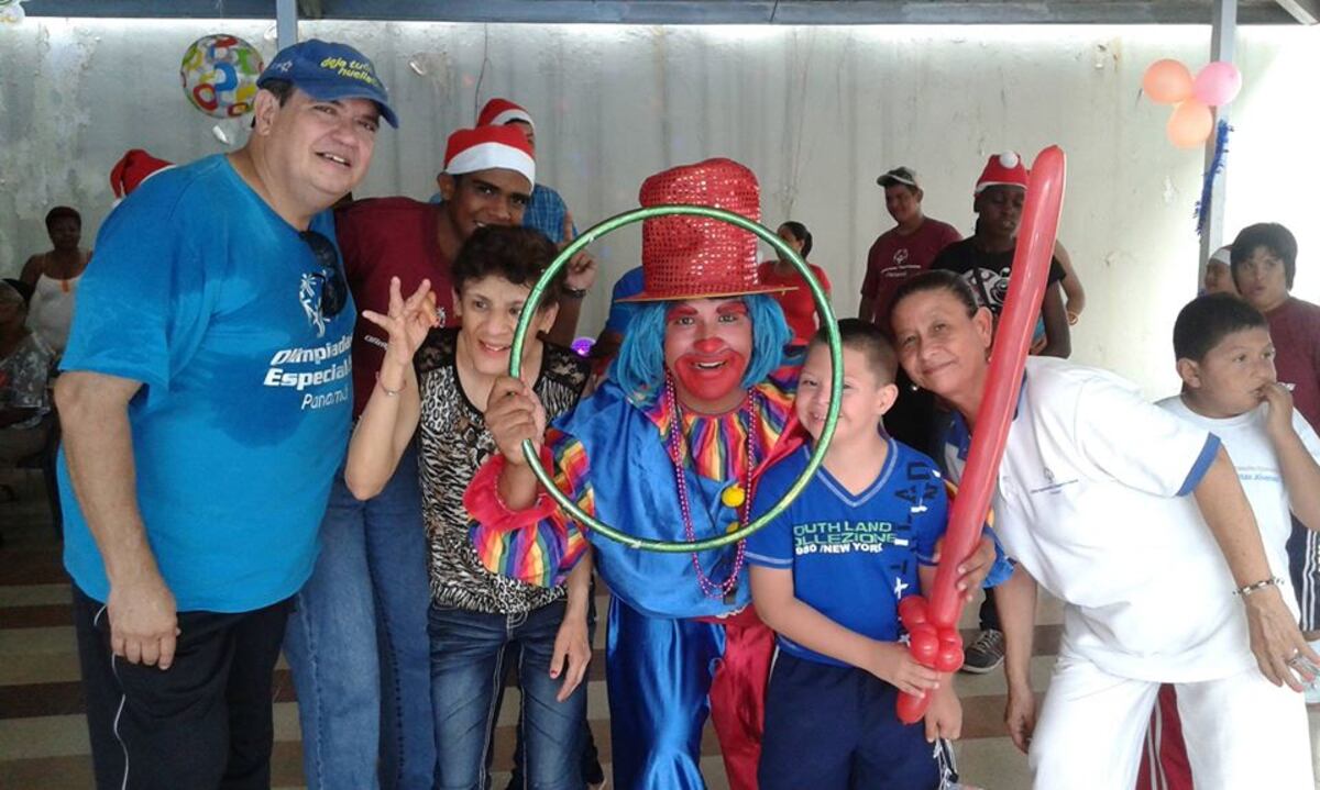 Miren quién nos revela lo más difícil de ser payaso. Algunos hasta conquistan chicas. Les decimos cómo