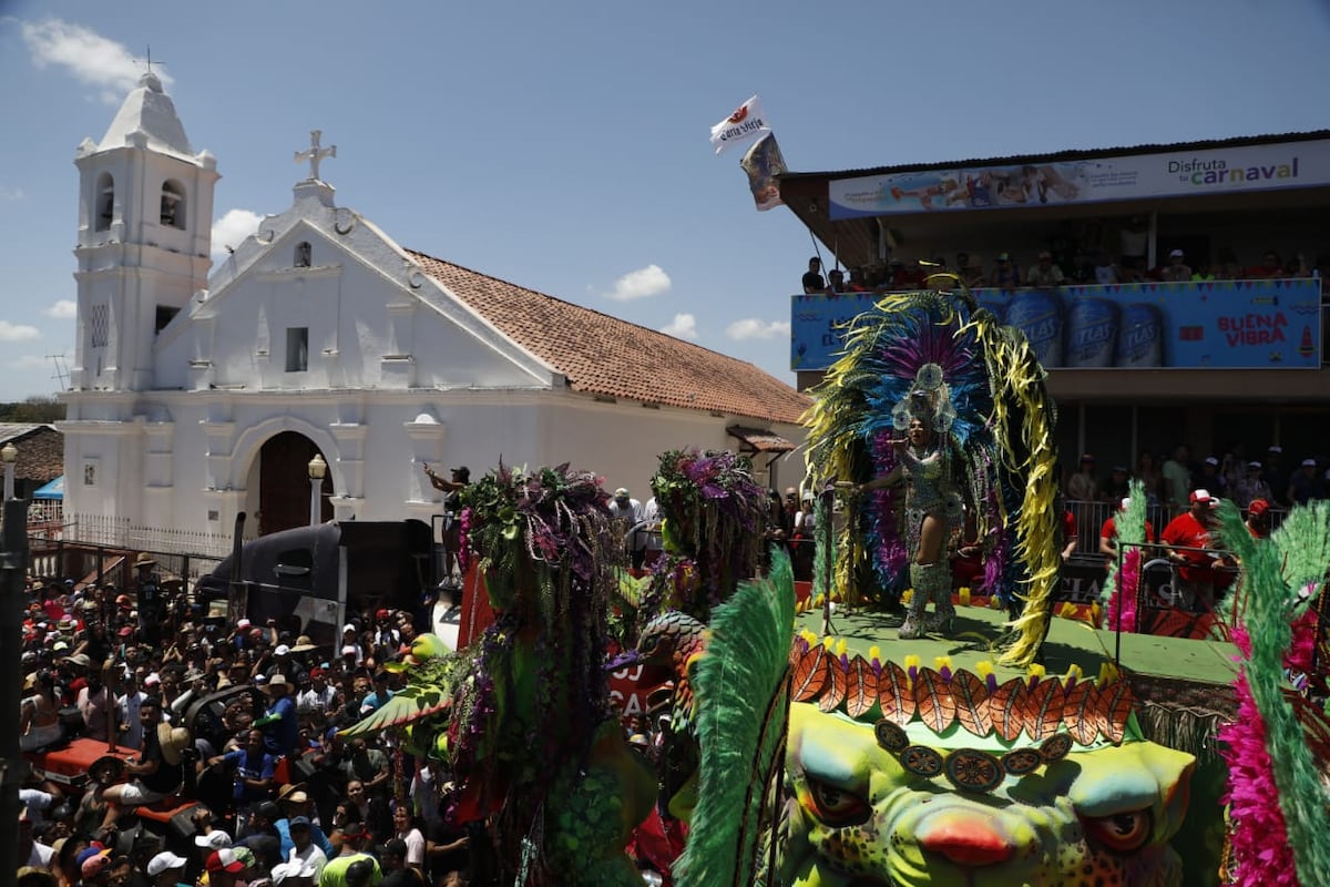 Les quitan la fiesta. Tunas del carnaval tableño reaccionan a decisión del ministro de Salud