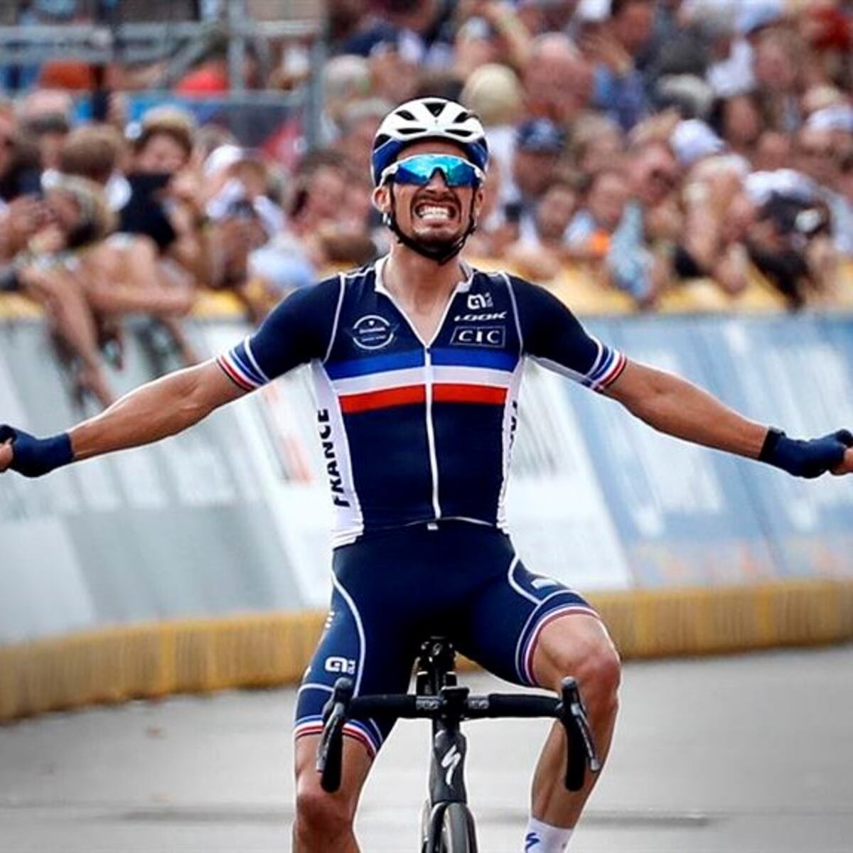 Alaphilippe revalida su corona en el Mundial de Ciclismo