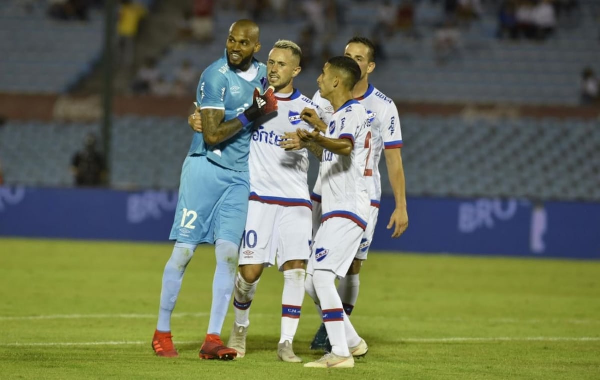 ‘Manotas’ Mejía vuelve a ser figura de Nacional en un clásico