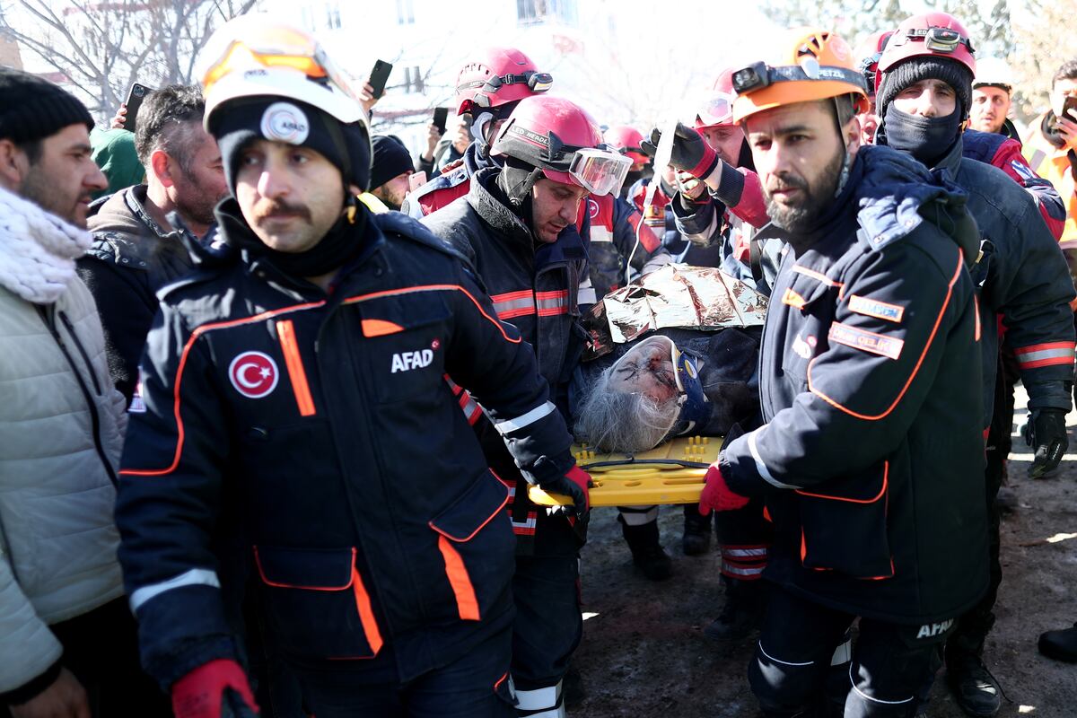 Panamá enviará rescatistas del Sinaproc a Turquía para ayudar tras terremoto