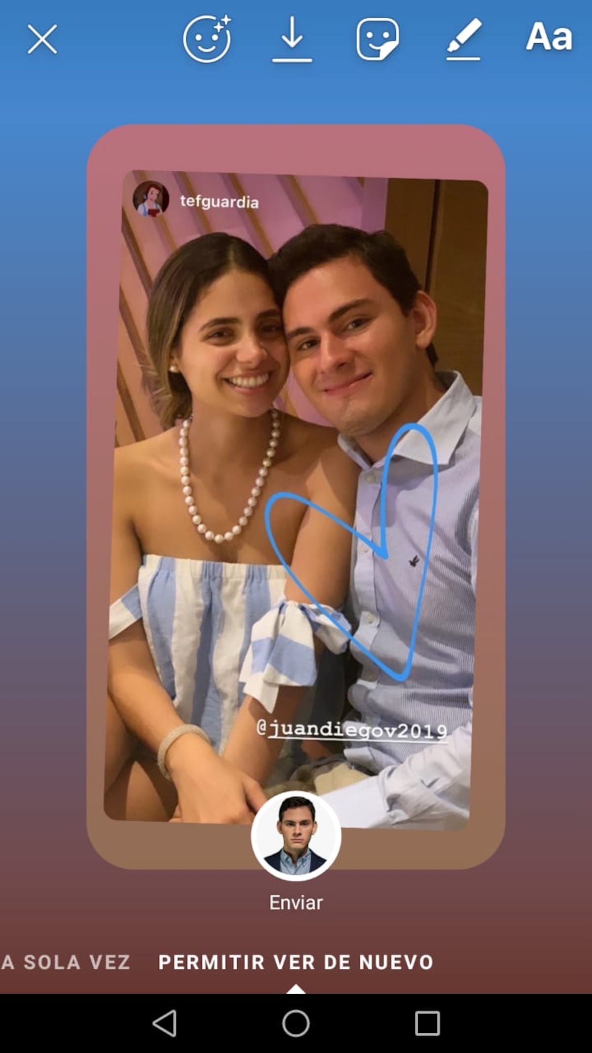 El diputado electo Juan Diego Vásquez está muy enamorado. Video+ Foto