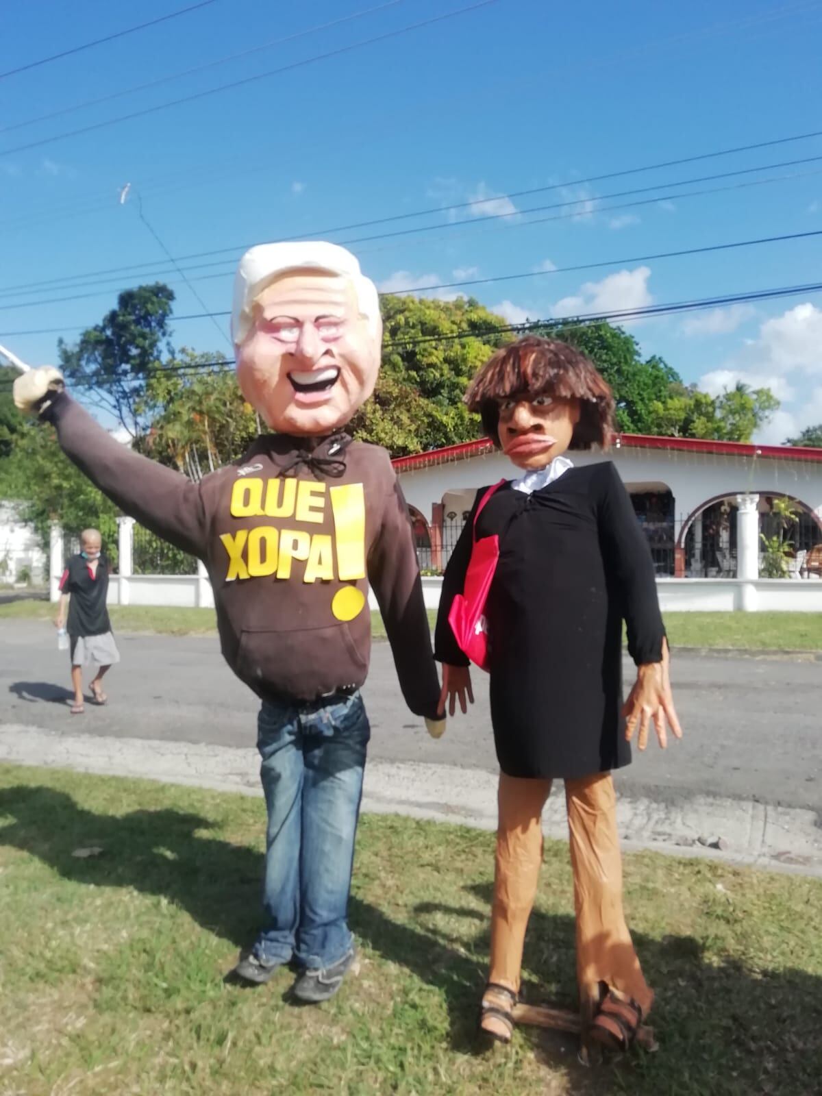 La ómicron se calzó los guantes, pero esta noche la queman con la muñeca del juego del Calamar