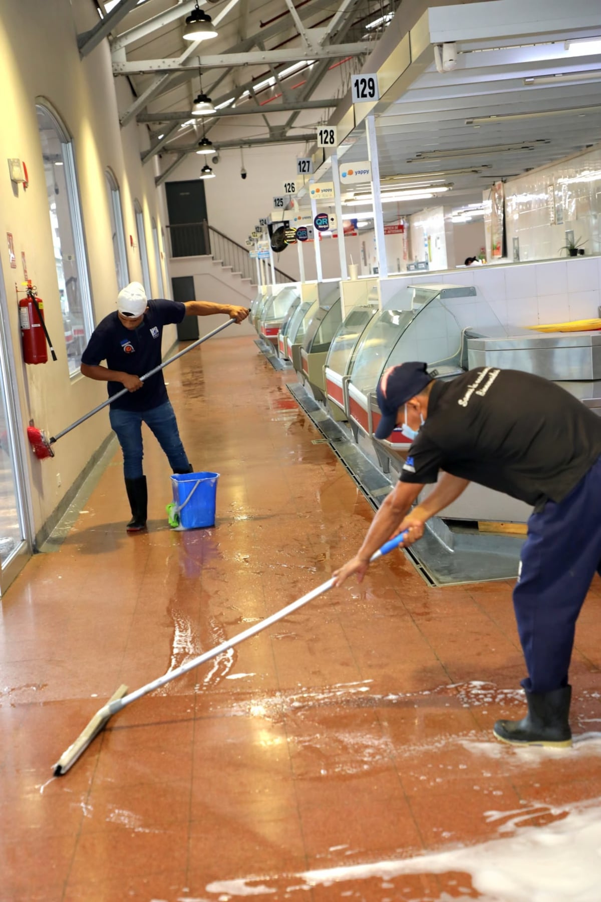 Mercado San Felipe Neri pasa por mantenimiento y limpieza profunda