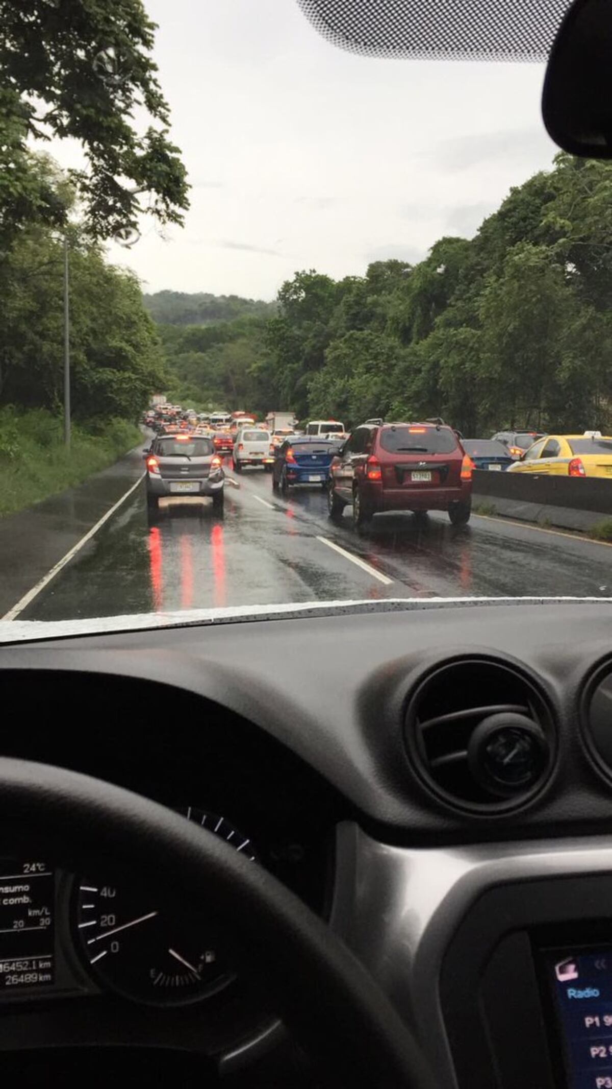 Tranquesón provoca otro accidente en la vía del Puente de Las Américas