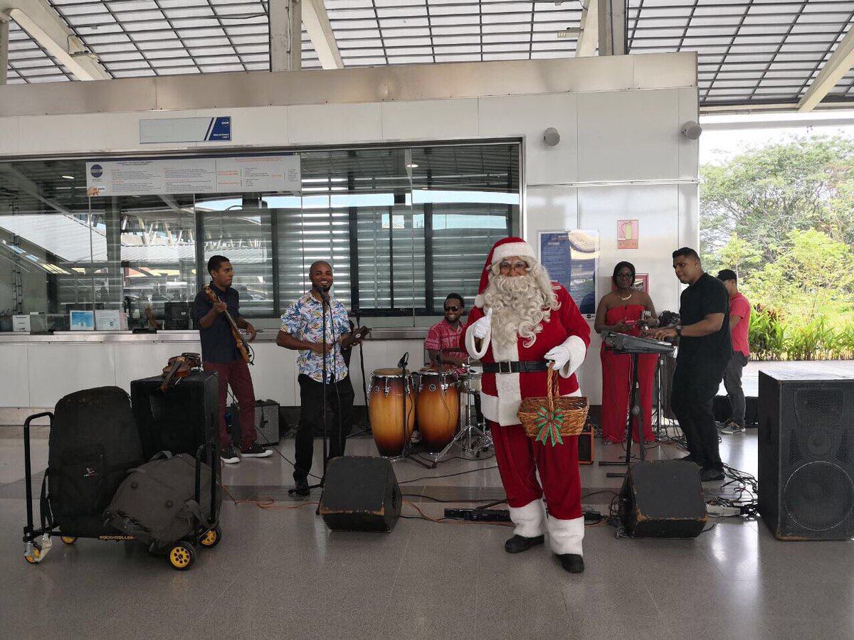 ¡OJO! Recuerde que este 24 y 25 de diciembre el Metro tiene horario especial