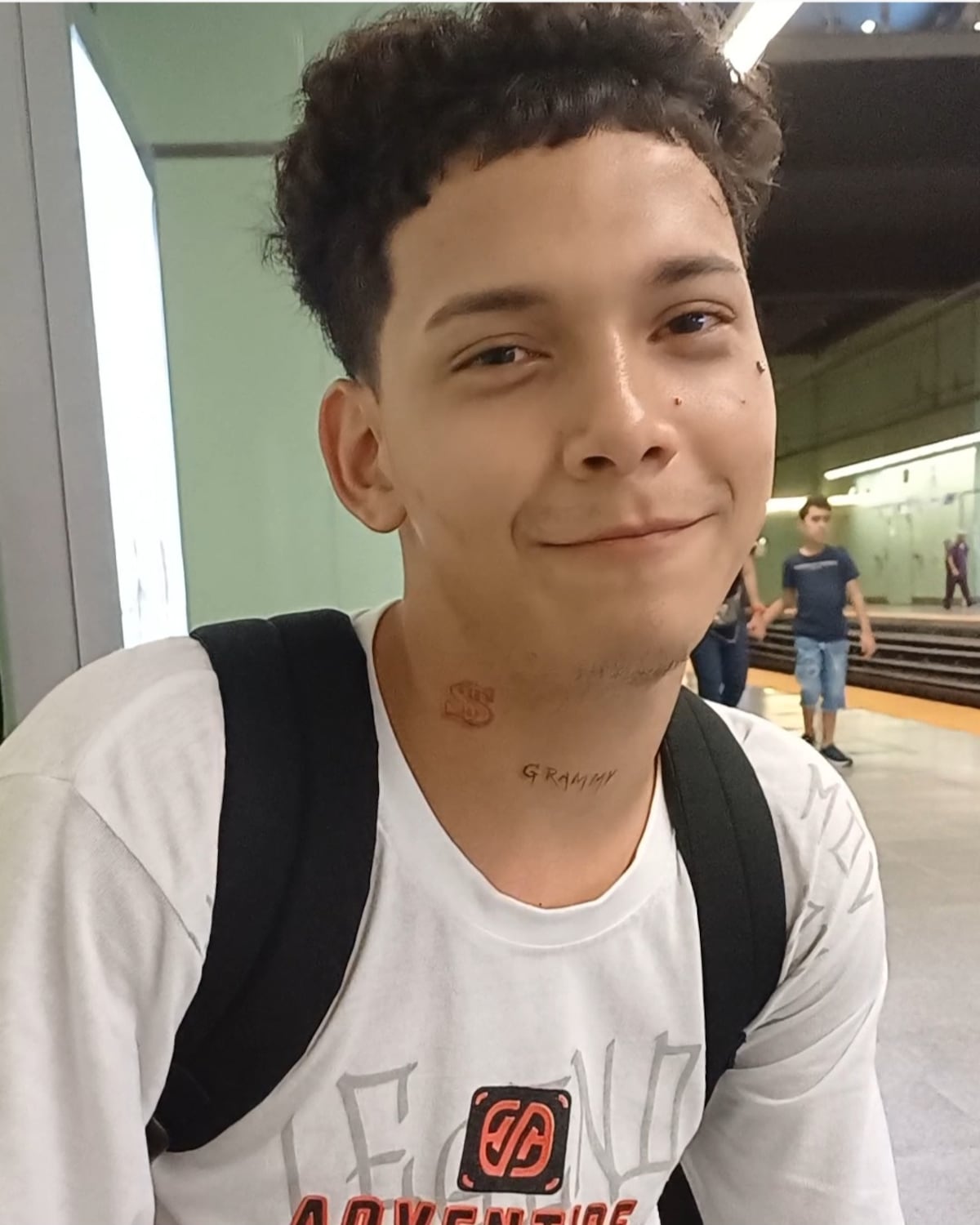 Realmente increíble, sensación en el Metro de Panamá: Joven venezolano revive el talento de Canserbero