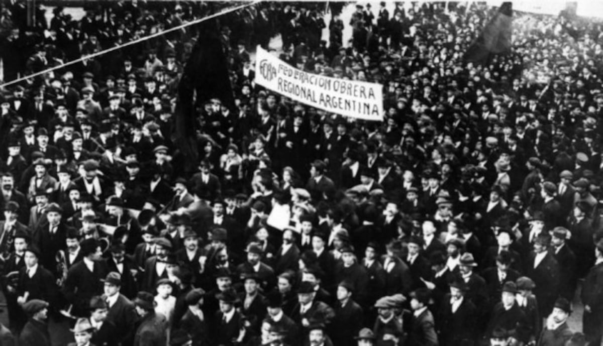 Día del Trabajador: El horrible origen de la palabra 'trabajo' 