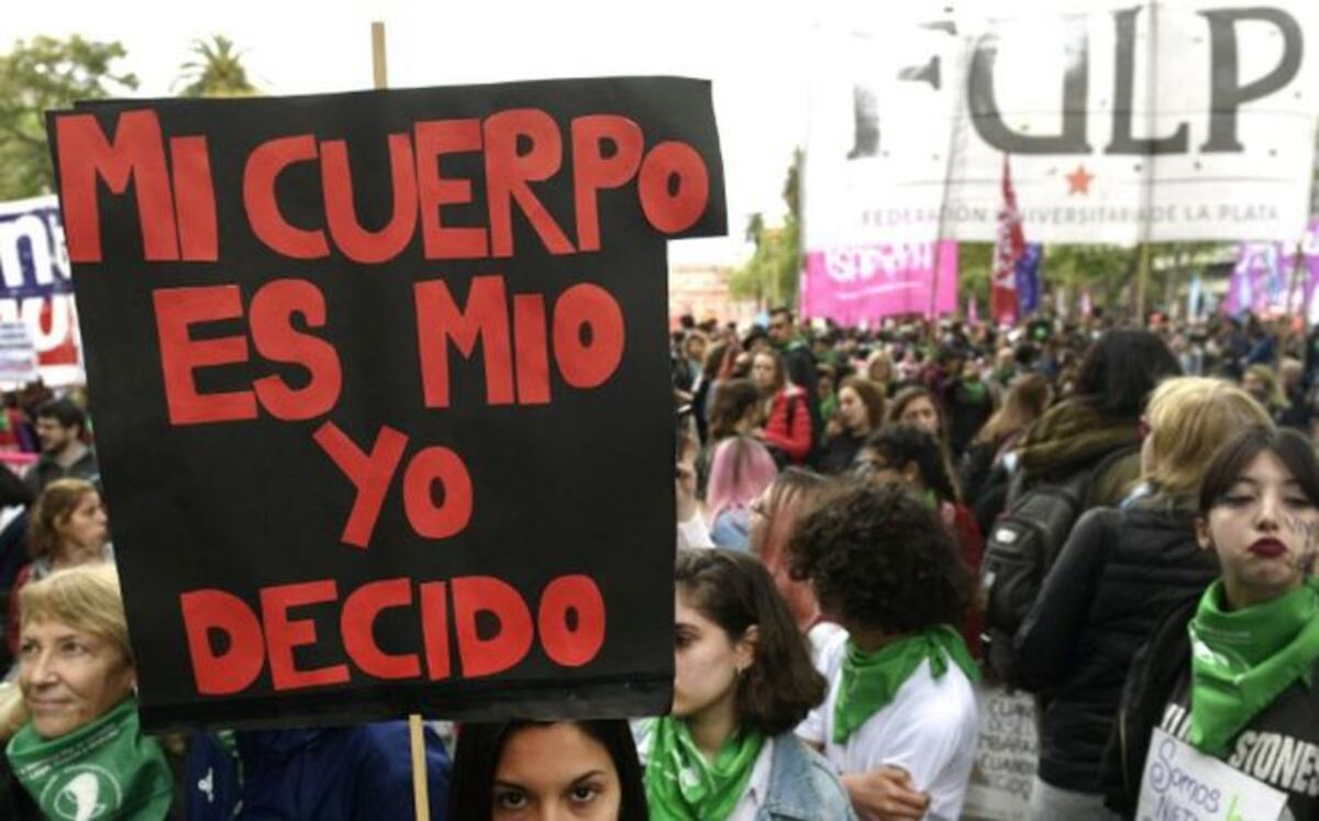 Argentina debatirá ley para despenalizar el aborto el 8 de agosto