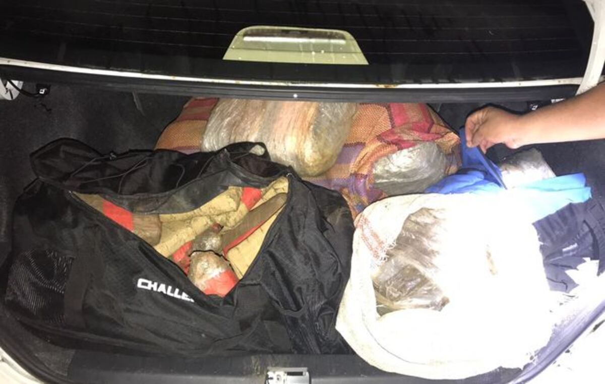 Aprehenden a 3 hombres con 196 paquetes de drogas en San Miguelito 