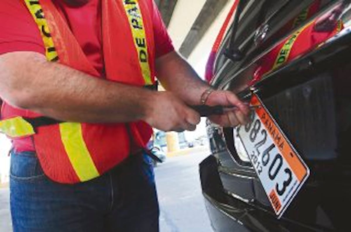 El próximo 31 de enero vence prórroga de licencias y placas de circulación vencidas 