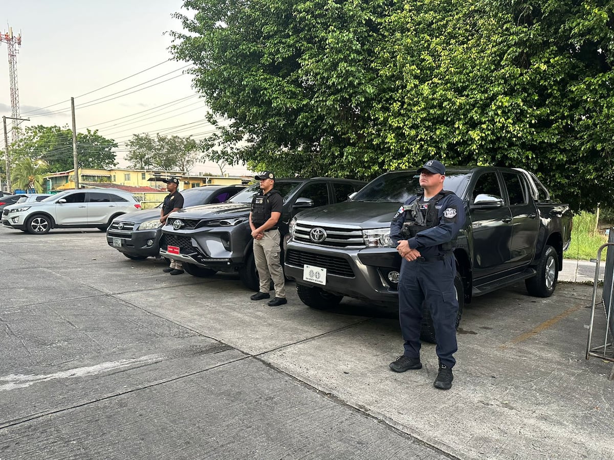 Incautan tres 4x4 en caso por enriquecimiento injustificado contra excomisionado