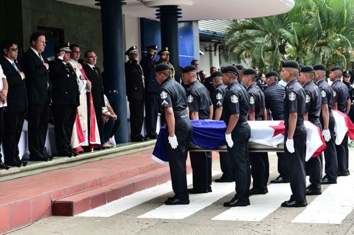 El conmovedor video de la Policía Nacional en honor a los policías caídos 