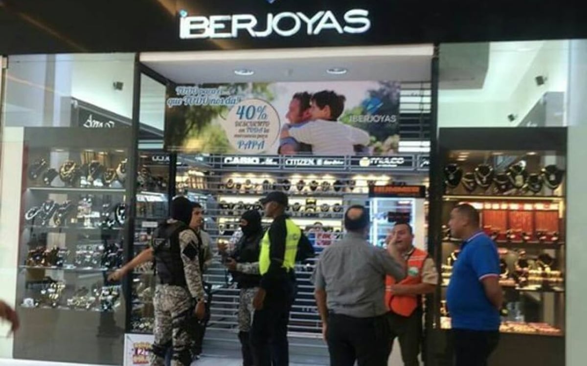 Metromall responde tras balacera en joyería