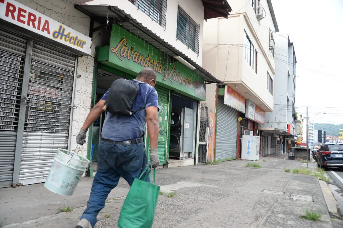 Un máximo de 10 trabajadores se permite en las ferreterías