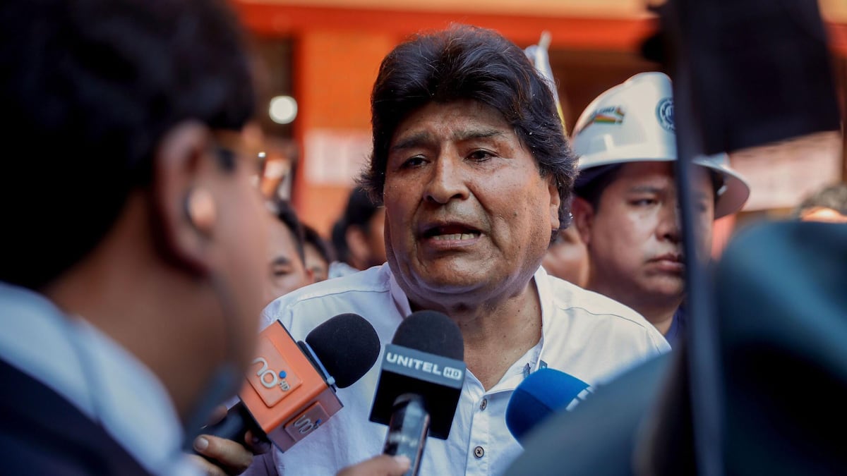 Los seguidores de Evo Morales advierten con ‘convulsionar’ Bolivia si lo detienen