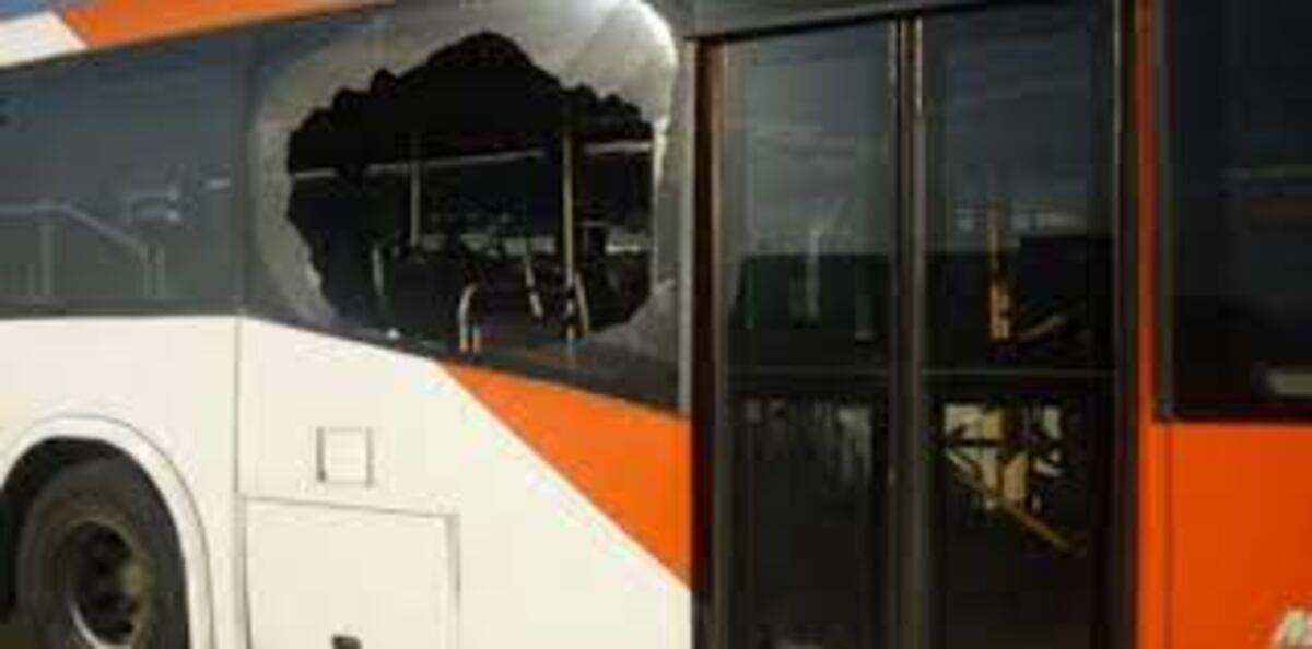 MiBus se pronuncia luego del ataque a unas de sus unidades en Villa Lucre