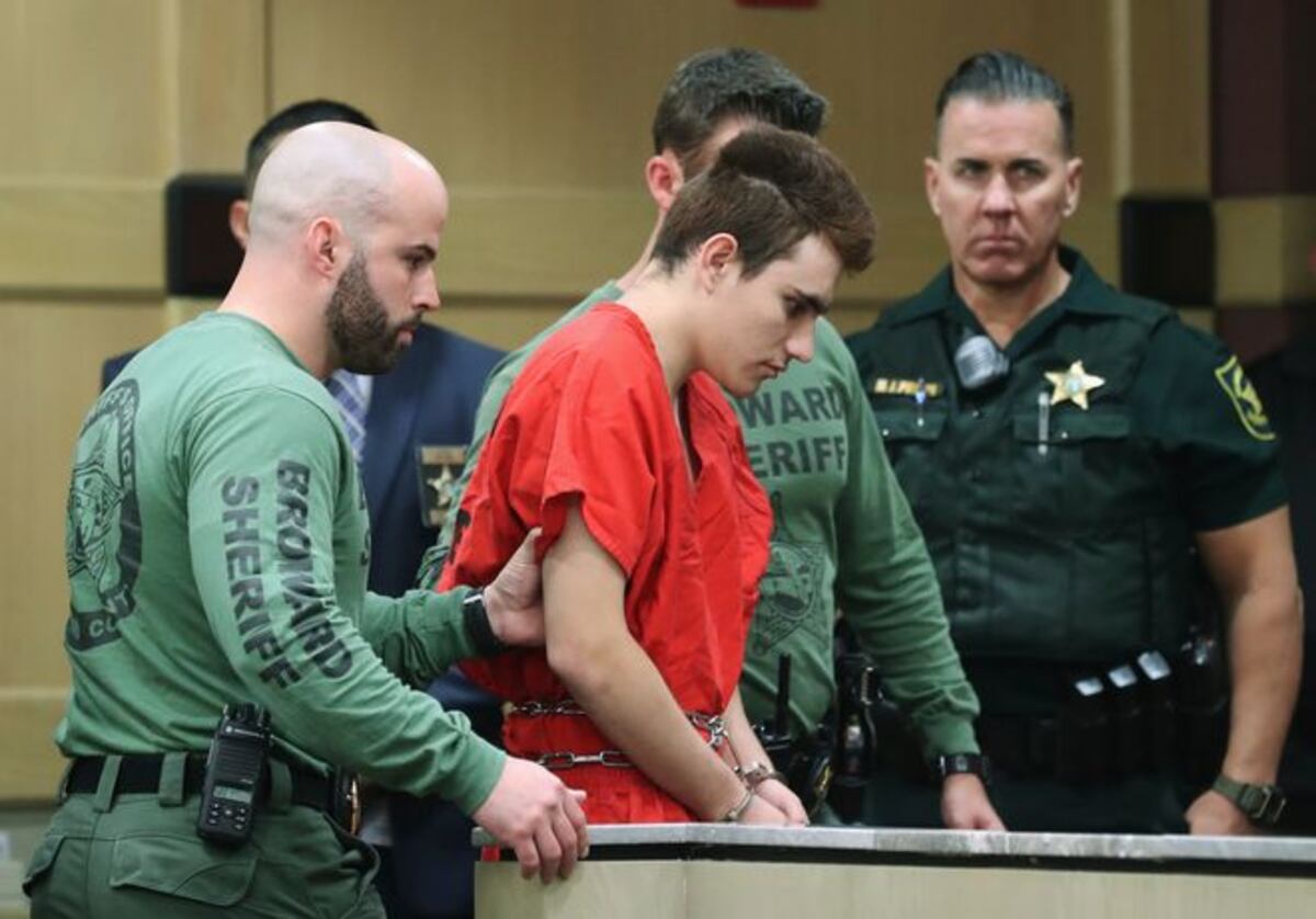 ¡Increíble! Autor de la matanza en escuela de Florida donará herencia a víctimas