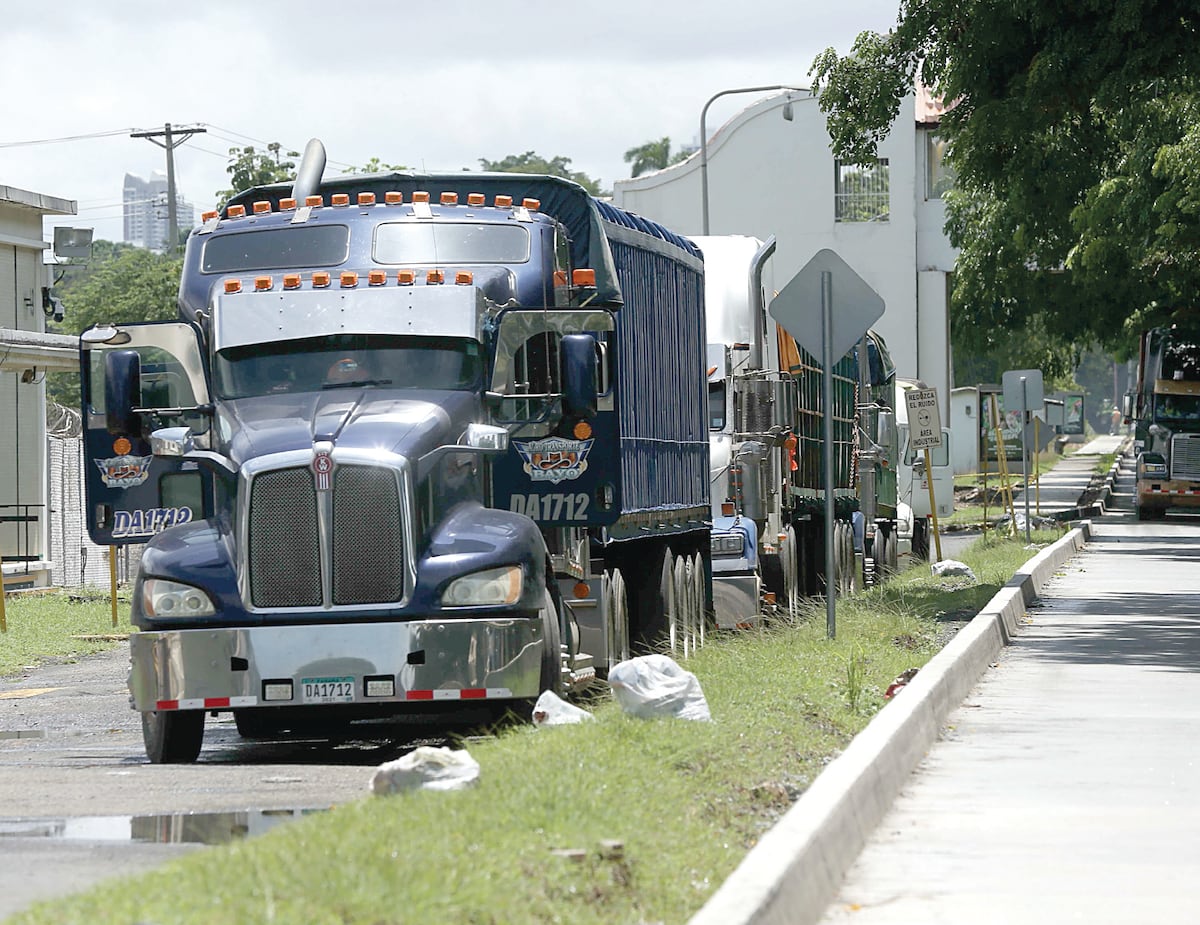 Restricción de permisos para transporte de carga sobredimensionada durante la temporada festiva