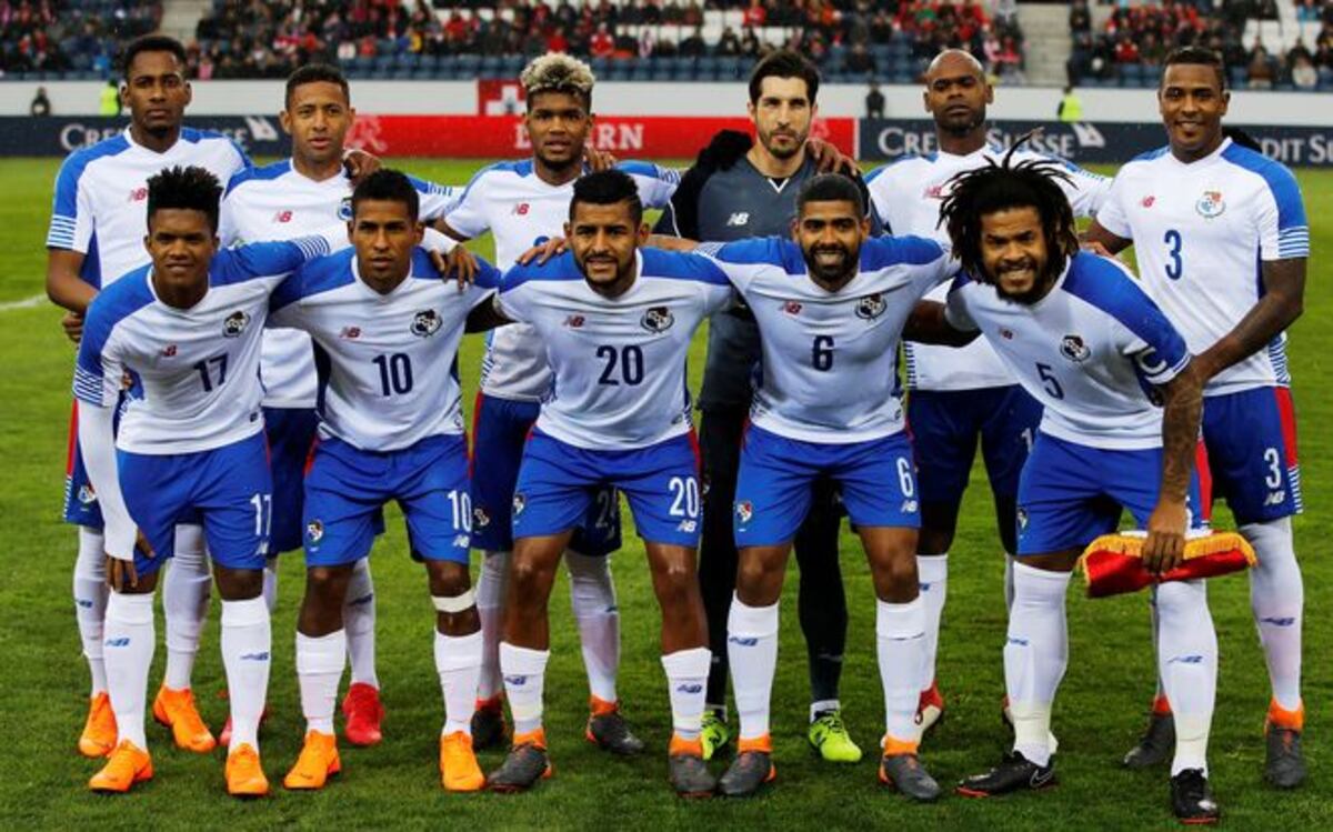 Avión de Panamá sufre dificultades al volver a casa