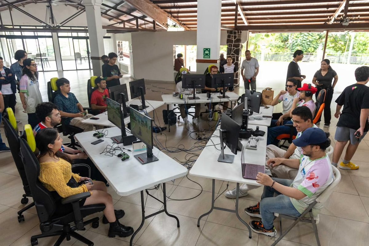 Jóvenes gamers competirán en circuito nacional de esports