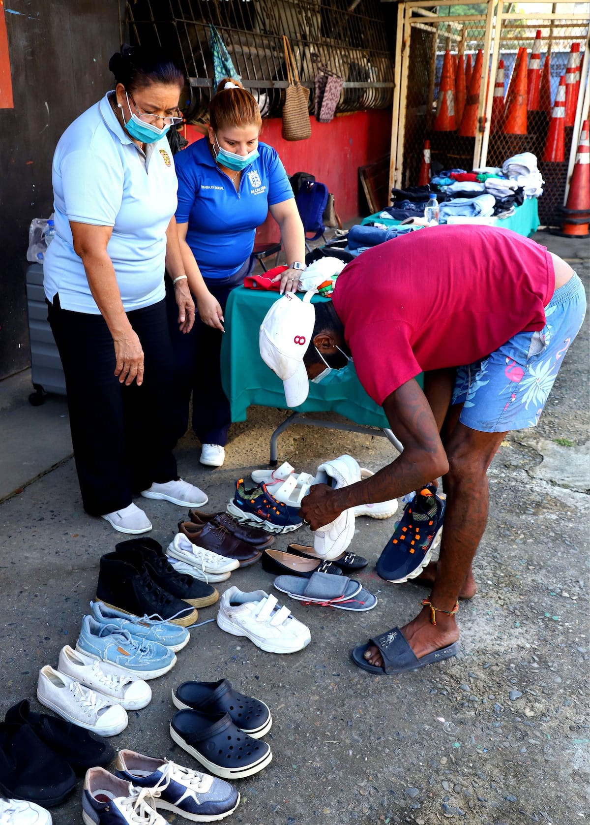 Jornada N°40 de atención al habitante de calle cierra el año con atención, alimento y esperanza
