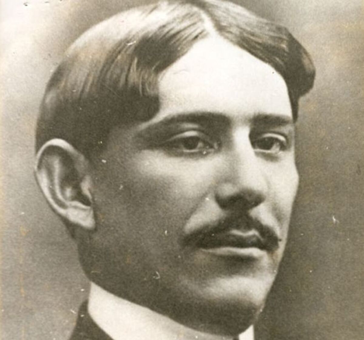 Modifican las bases reglamentarias del Concurso Nacional Ricardo Miró para el 2020