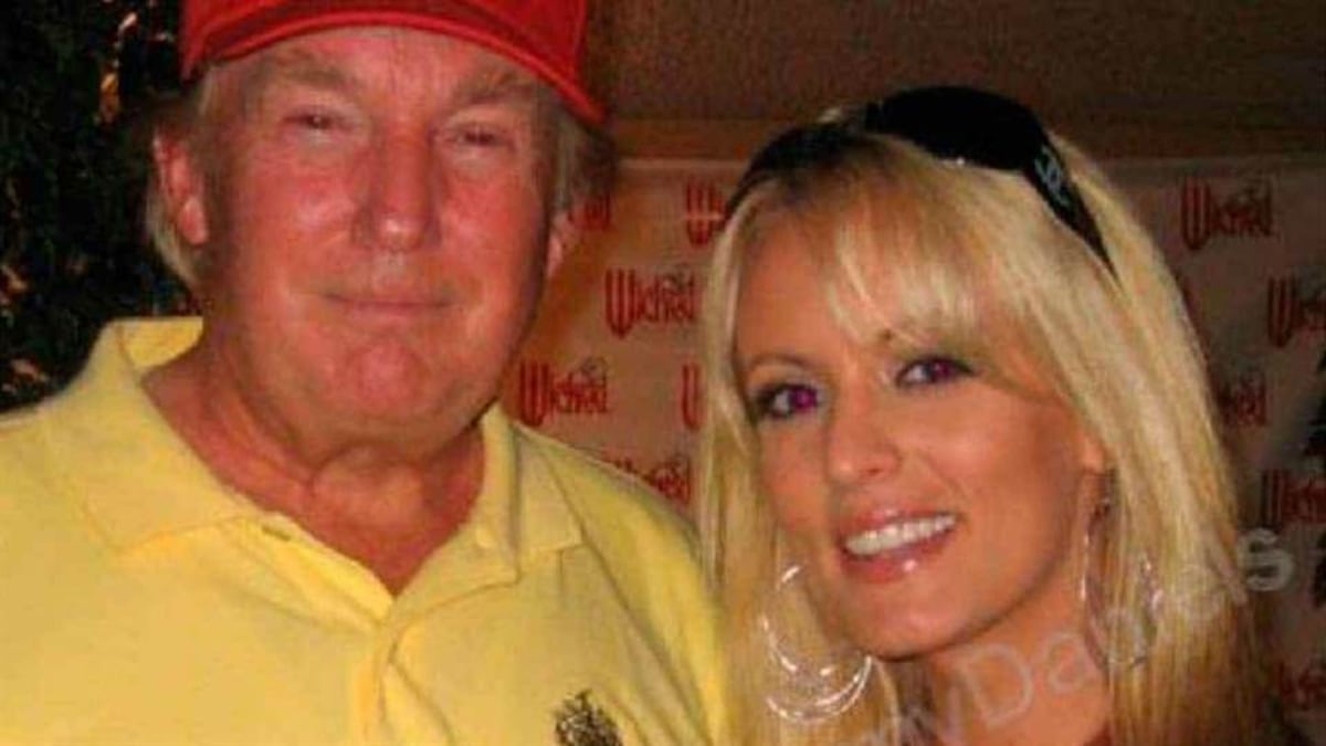 Actriz porno revela que le dieron $130 mil por callar su aventura con Trump