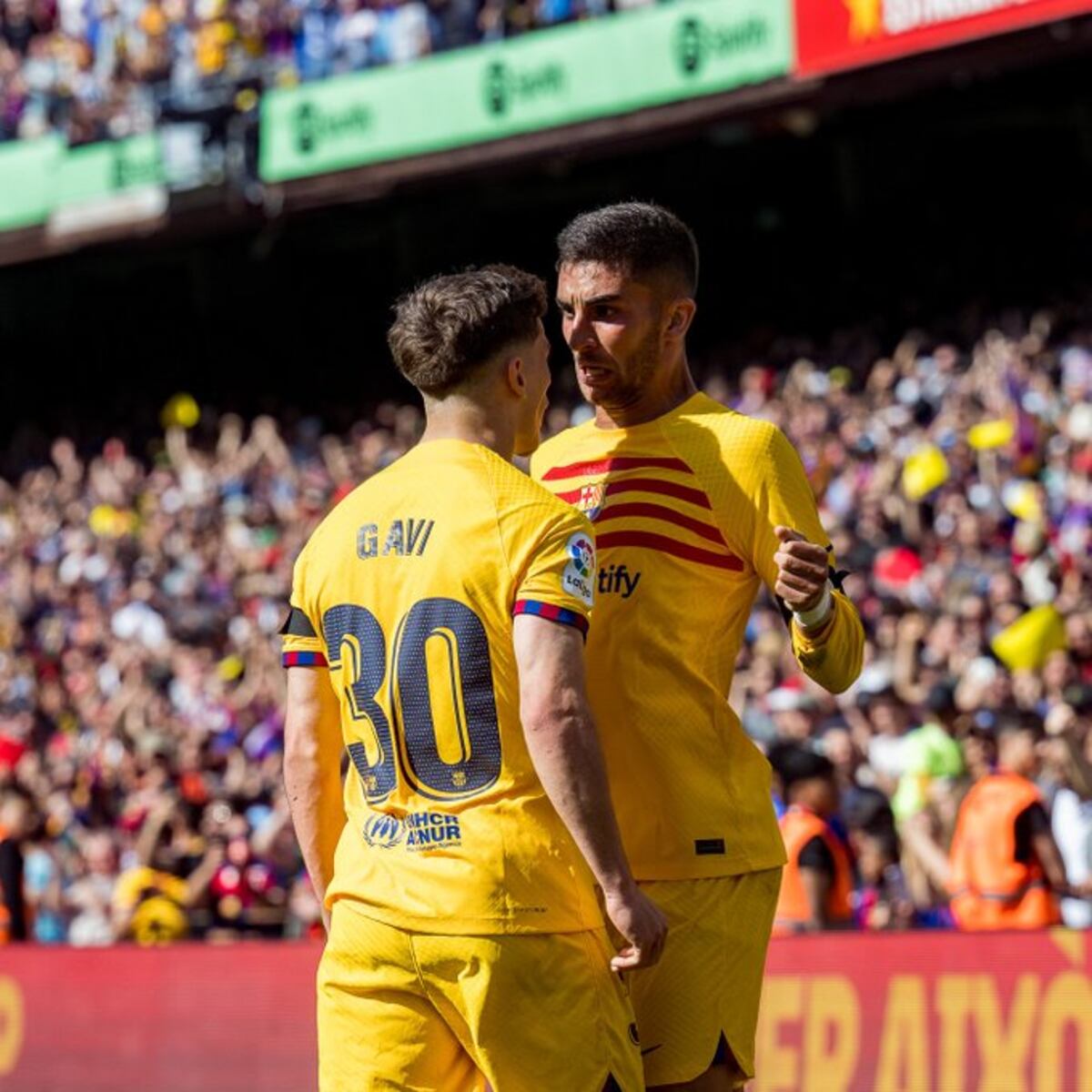 Barcelona vence 1-0 al Atlético Madrid y mantiene ventaja en la cima