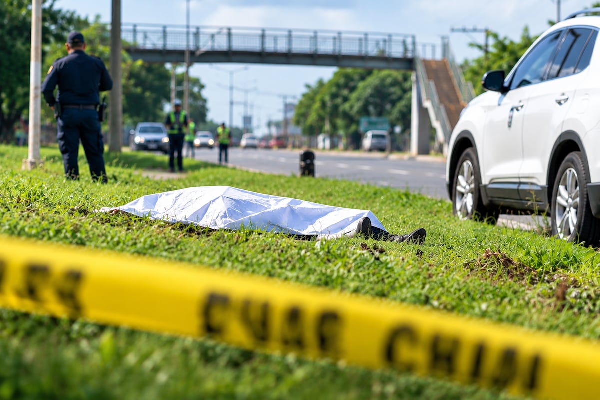 UN HOMBRE PIERDE LA VIDA TRAS SER ATROPELLADO EN CATIVÁ: FISCALÍA INVESTIGA EL CASO